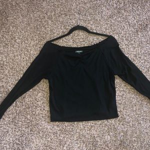 Black long sleeve crop top